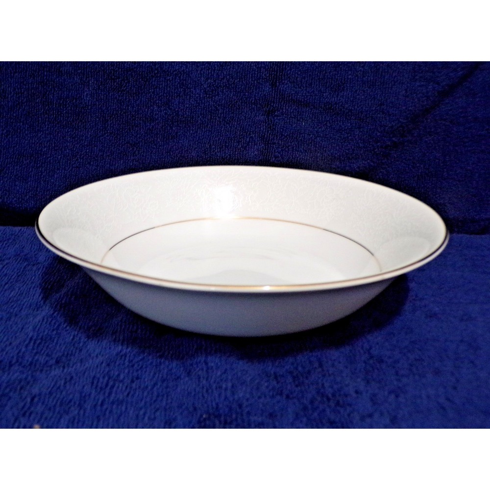 Noritake China "Serenada" White with Gold Trim Large Serving Bowl‎  #7714